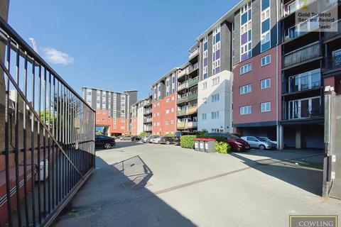 2 bedroom apartment for sale, Riverside Place, Lower Southend Road, Wickford