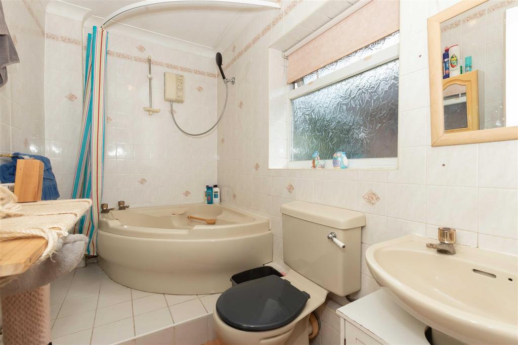 138 Nelson Rd 11.JPG