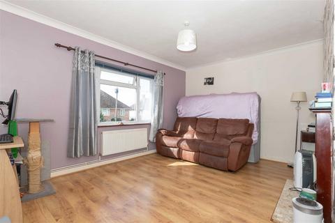 138 Nelson Road, Goring By Sea, Worthing, BN12 6EN