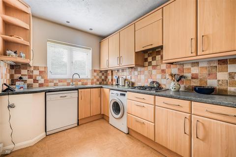 3 bedroom terraced house for sale, Lower Sawley Wood, Banstead