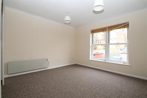 2 bedroom apartment to rent, West Wycombe Road, High Wycombe HP12