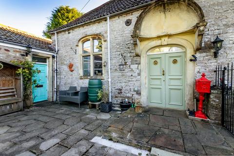 4 bedroom character property for sale, Brook Street, Bristol BS37