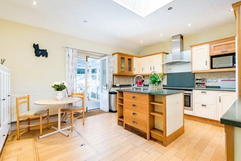 4 bedroom character property for sale, Brook Street, Bristol BS37