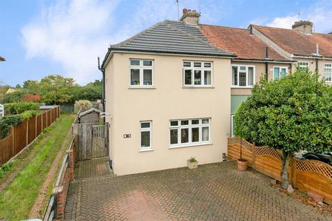 3 bedroom end of terrace house for sale, Oakfield Park Road, Dartford, Kent