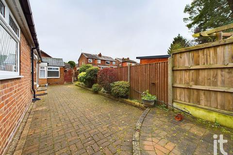 3 bedroom detached bungalow for sale, Woodside Drive, High Lane, Stockport, SK6