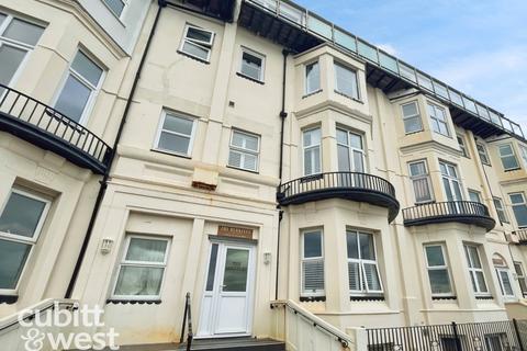 2 bedroom apartment to rent, South Parade, Southsea