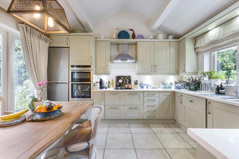 4 bedroom detached house for sale, Ramsden, Charlbury, Oxfordshire, OX7