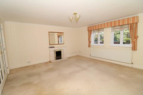 2 bedroom flat for sale, 87 Corkscrew Hill, West Wickham, BR4