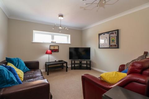 12 Boundary Drive, Wakefield, WF1 3QQ