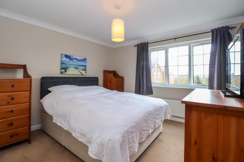 12 Boundary Drive, Wakefield, WF1 3QQ