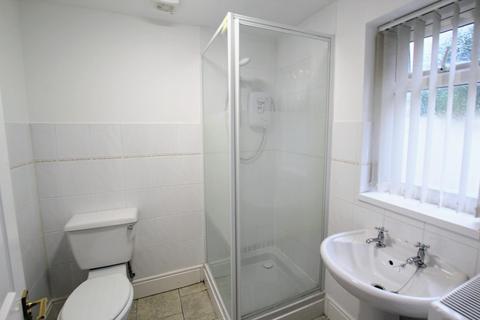 1 bedroom flat to rent, Windsor St, New Brighton CH45