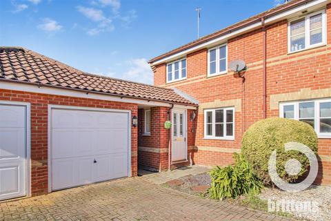 3 bedroom end of terrace house for sale, Bayfield Close, King's Lynn