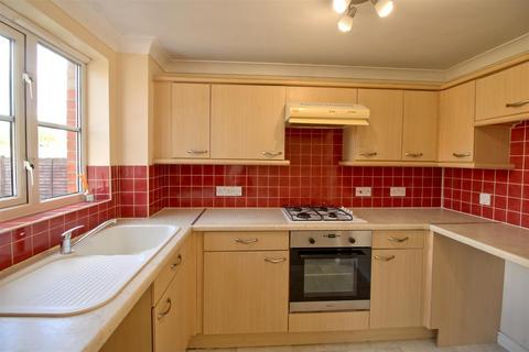 3 bedroom end of terrace house for sale, Bayfield Close, King's Lynn