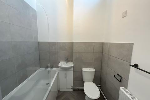 undefined, London Road, Leigh-on-Sea SS9