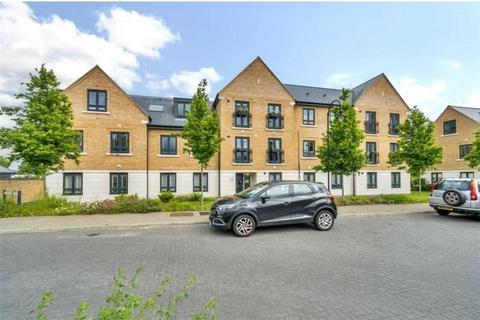 2 bedroom apartment for sale, Flat 11, 23 Orchard Farm Avenue, East Molesey