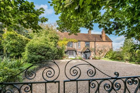 7 bedroom farm house for sale, Wallingford Road, Reading RG8