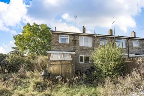 2 bedroom end of terrace house for sale, Twyford,  Buckinghamshire,  MK18