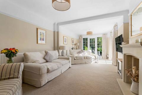 6 Manor Road, Worcester, WR2 4PD