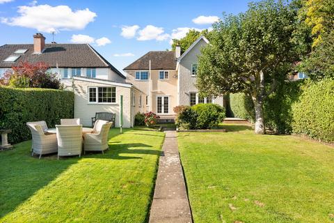 6 Manor Road, Worcester, WR2 4PD