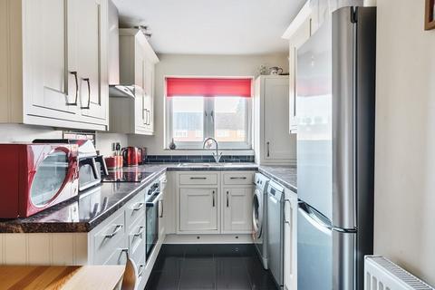 12 Cheam Close, Tadworth, KT20 5HR