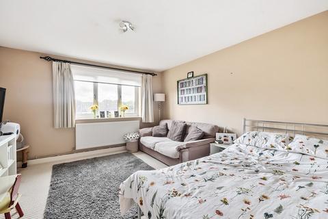 12 Cheam Close, Tadworth, KT20 5HR