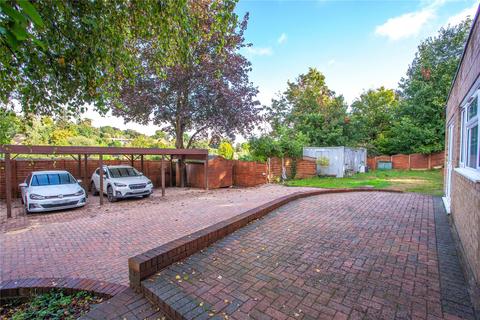 18 Harcourt Close, Henley-on-thames, RG9 1UZ