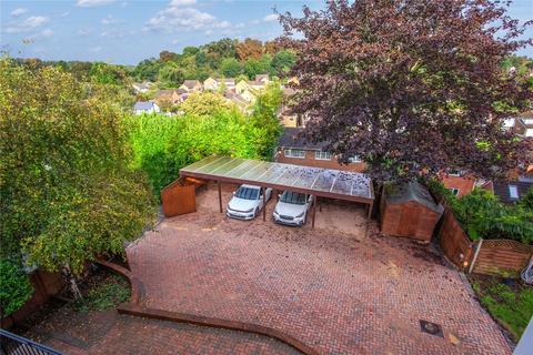 18 Harcourt Close, Henley-on-thames, RG9 1UZ