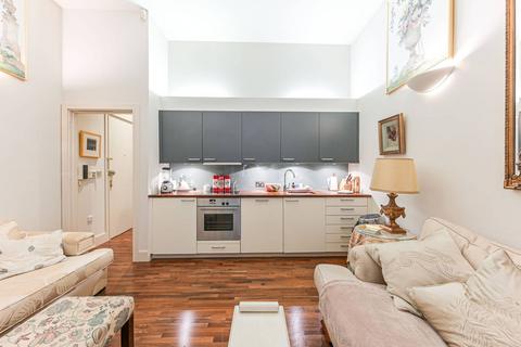 2 bedroom flat for sale, Earls Court Road, High Street Kensington, London, W8