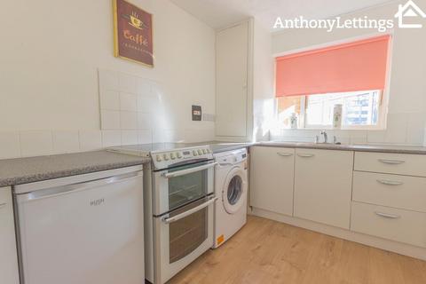 2 bedroom apartment to rent, Gwynns Walk, Hertford