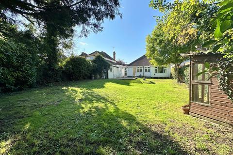 9 Leigh Park, Datchet, Slough, SL3 9JP