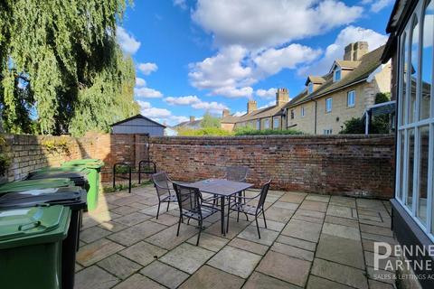 1 bedroom flat for sale, London Road, Peterborough PE2