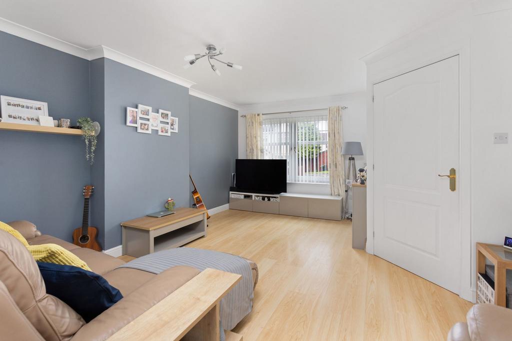 Forrest Place, Armadale 3 bed semidetached house for sale £200,000
