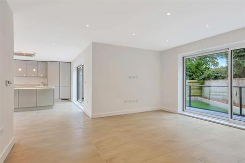 3 bedroom detached house for sale, Loves Close, Cambridge CB24