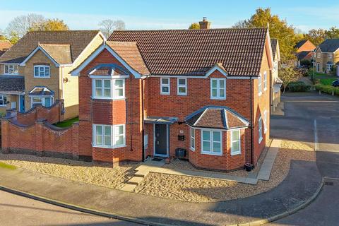 4 bedroom detached house for sale, Riddiford Crescent, Huntingdon PE28