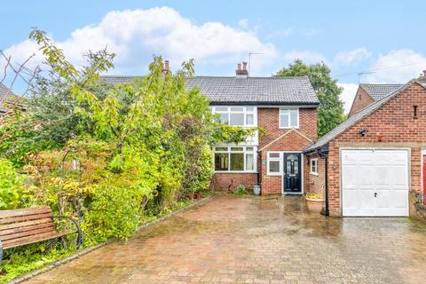 6 New Close, Knebworth, SG3 6NU