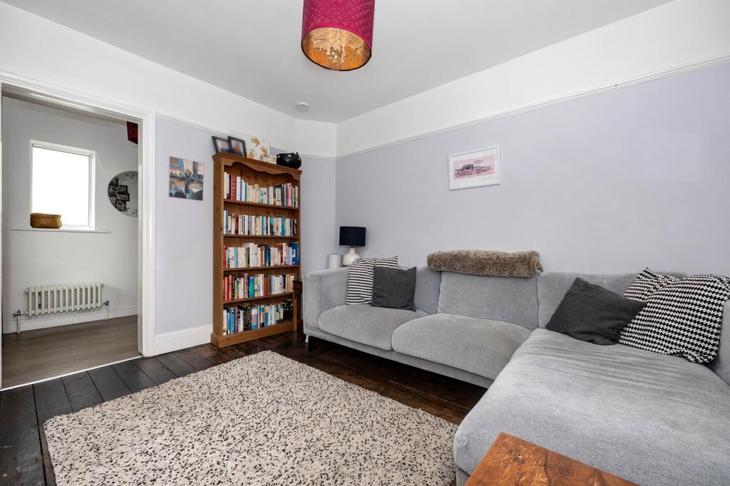 Elm Drive, Hove BN3 4 bed semidetached house for sale £575,000
