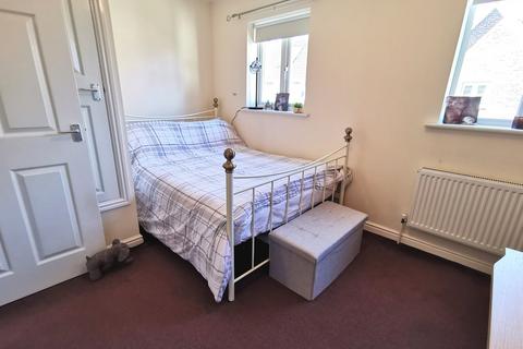 47 Bullfinch Drive, Harleston, IP20 9FB