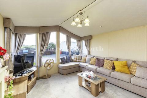 2 bedroom property for sale, Moneyclose Lane, Morecambe LA3