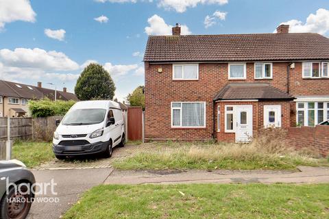 11 Dulverton Road, Romford, RM3 8LP