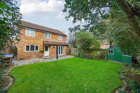 4 bedroom detached house for sale, Banbury,  Oxfordshire,  OX16