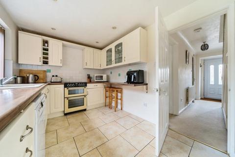 4 bedroom detached house for sale, Banbury,  Oxfordshire,  OX16