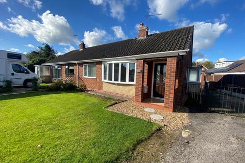 2 bedroom semi-detached bungalow to rent, Burlea Drive, Shavington