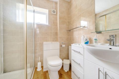 22 Denbigh Road, Thame, OX9 3TL