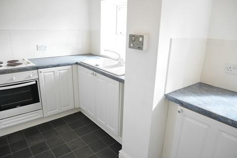 2 bedroom flat to rent, Neville Court, Cumbria LA12