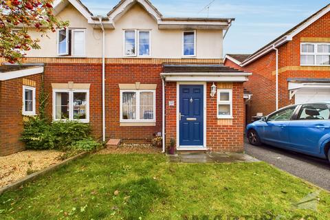 3 bedroom semi-detached house for sale, Bell View, St Albans