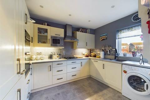 3 bedroom terraced house for sale, St. Barnabas Close, Gloucester, Gloucestershire, GL1