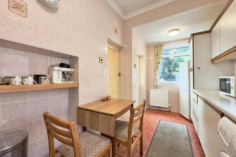 26 Vicar Road, Darfield, Barnsley, S73 9LD
