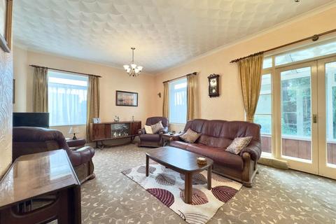 26 Vicar Road, Darfield, Barnsley, S73 9LD
