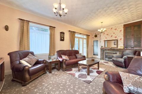 26 Vicar Road, Darfield, Barnsley, S73 9LD