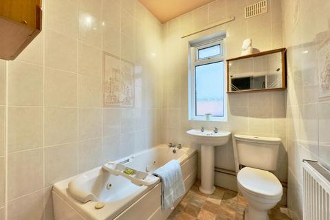 26 Vicar Road, Darfield, Barnsley, S73 9LD
